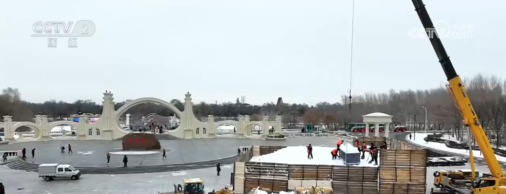 从一季火到季季红 “宠客”式创新为冰雪经济发展添“热力” 从一季火到季季红 “宠客”式创新为冰雪经济发展添“热力”