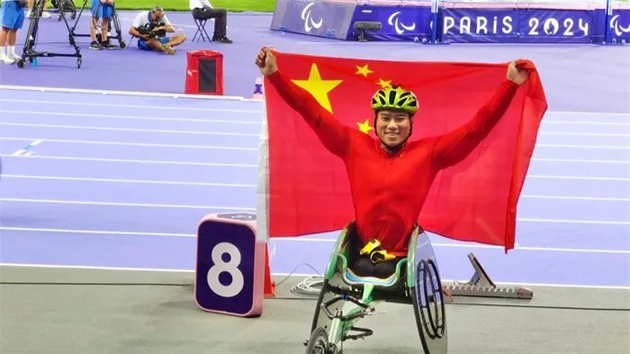 28年来首次！今天，他们感动全城！21岁上海小将夺冠→