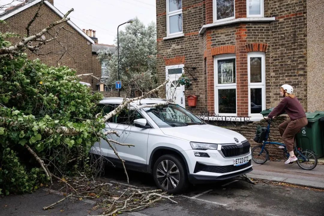 风暴“伯特”重创英国!面对复杂气候风险,需对未知做好准备! 风暴“伯特”重创英国!面对复杂气候风险,需对未知做好准备!