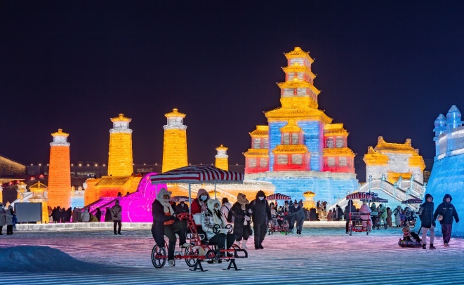 冰雪大世界:今年宠客再升级 各种升级等你来! 冰雪大世界:今年宠客再升级 各种升级等你来!