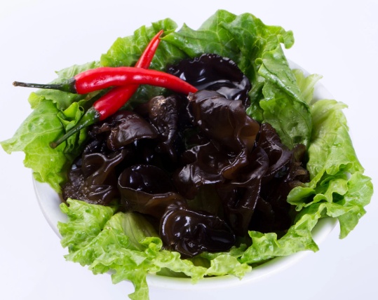 木耳加它，堪称心脏的“阿司匹林”！血管干净，坏胆固醇“绕道走”～