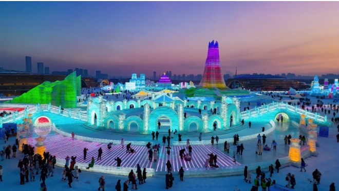 冰雪大世界:今年宠客再升级 各种升级等你来! 冰雪大世界:今年宠客再升级 各种升级等你来!