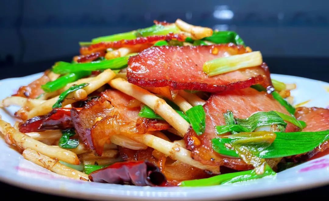 打包，晚上下面！四川人宝藏“腊味秘籍”请查收→