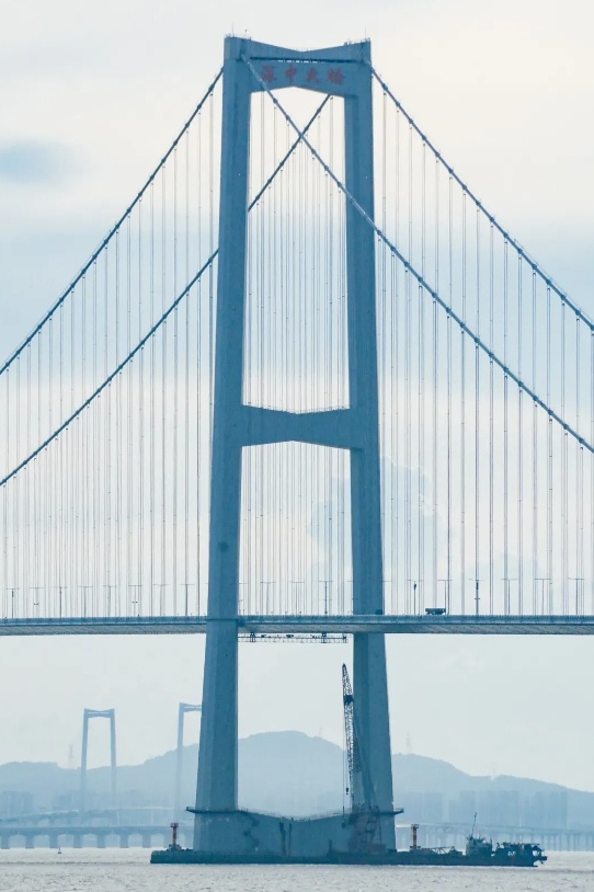 深中通道的绝美“悬日”，你见过吗？