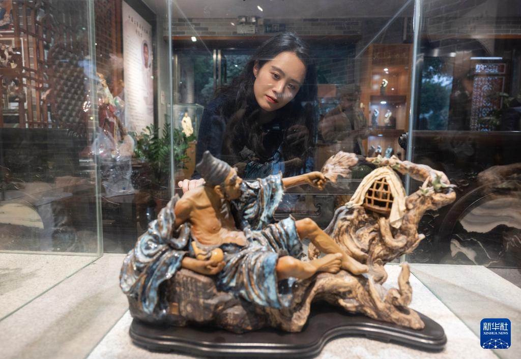 新时代中国调研行之看区域&middot;大湾区篇｜文创产业集聚 陶文化焕发新活力