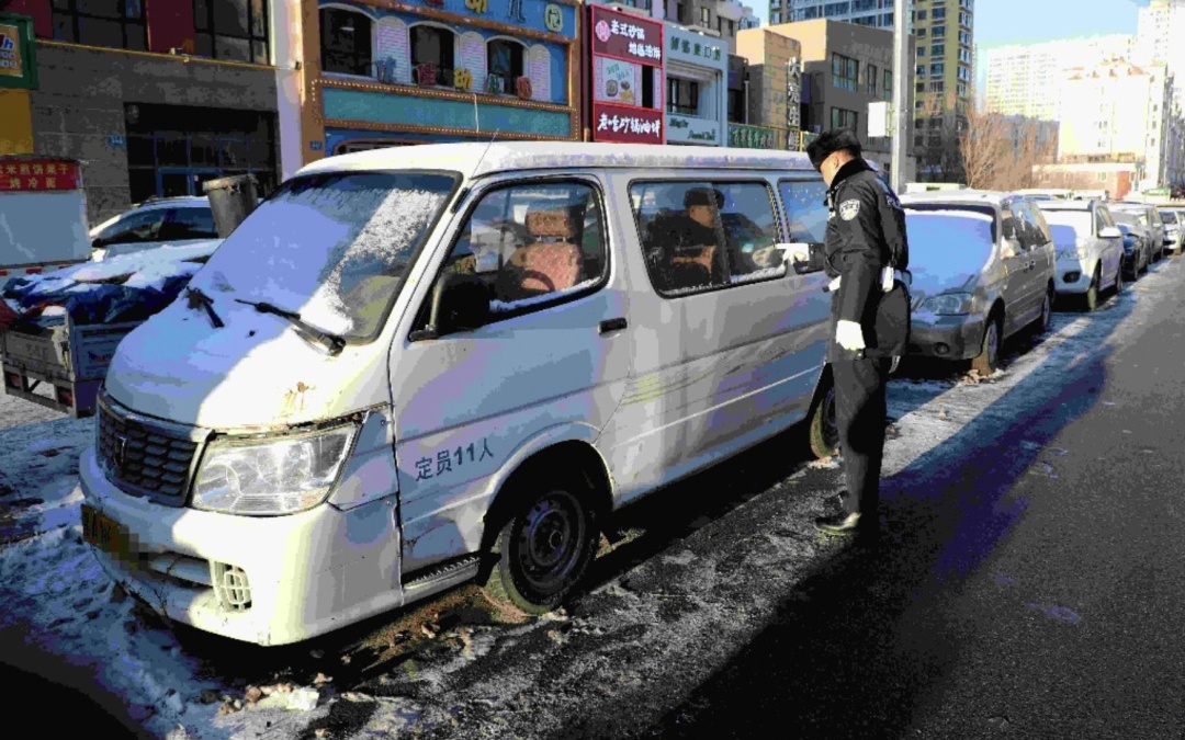 哈市交警部门：发现“僵尸车”，一律拖移！