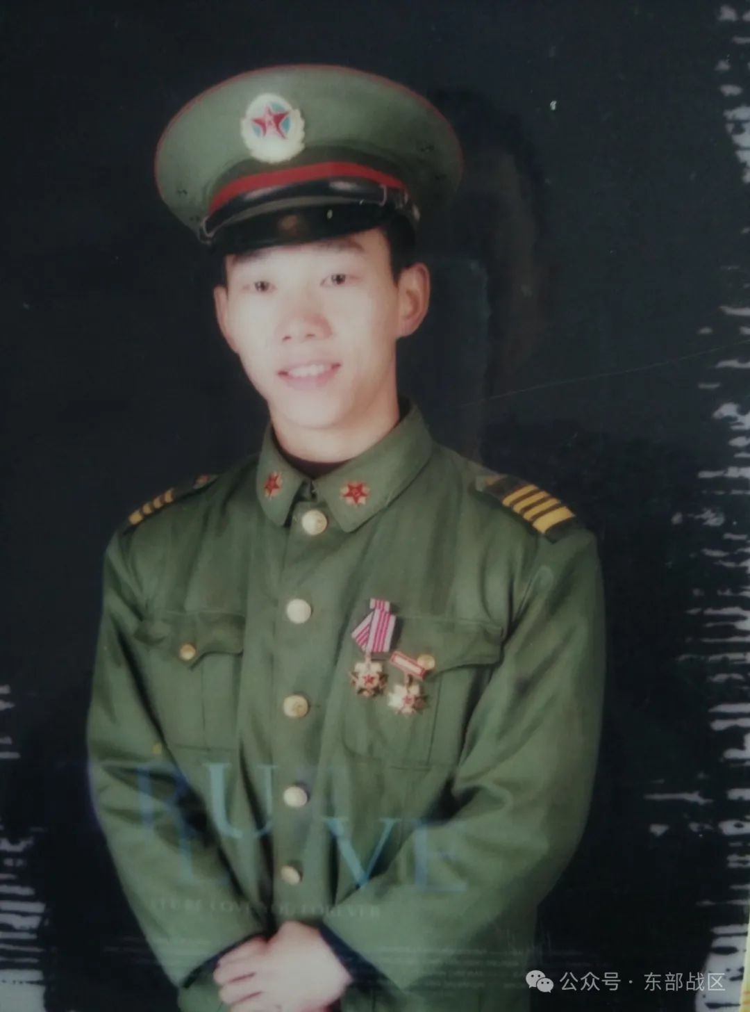 服役30年，“兵王”光荣退休！