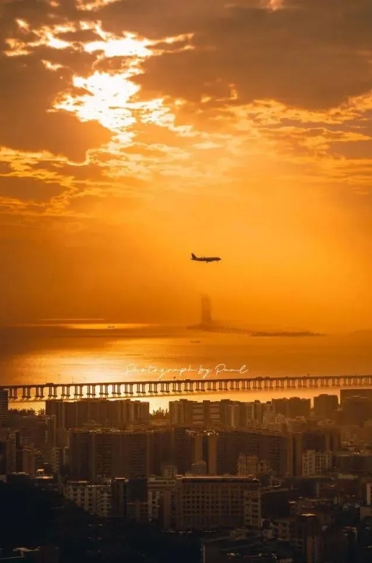 深中通道的绝美“悬日”，你见过吗？