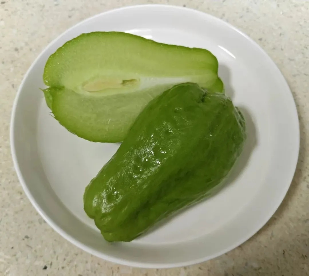 心脏最爱的瓜,有助于抗衰老,硒是洋葱的50倍!太适合现在吃了 心脏最爱的瓜,有助于抗衰老,硒是洋葱的50倍!太适合现在吃了