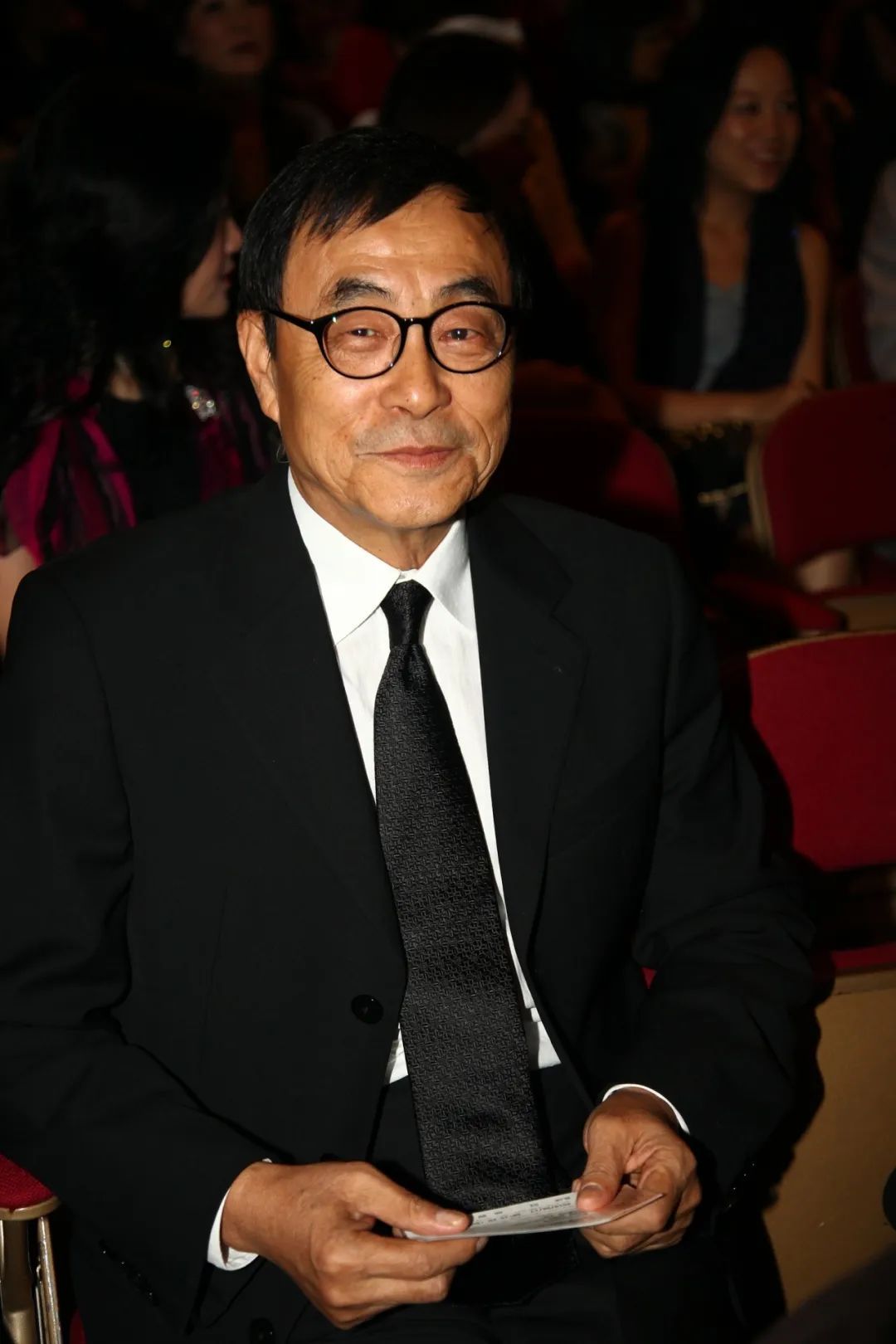 噩耗传来! "流行音乐教父"病逝, 他的歌你一定听过…多位歌王歌后都是其学生