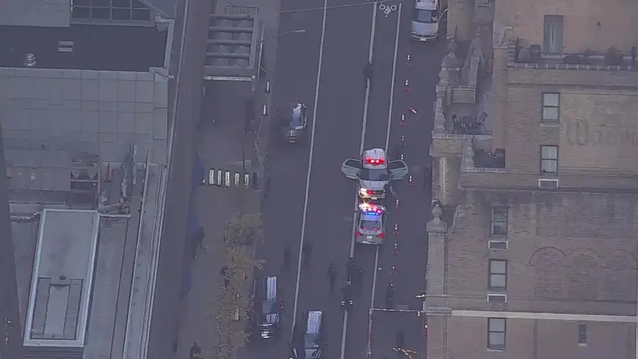 突发!美国一CEO在纽约遭枪杀 突发!美国一CEO在纽约遭枪杀