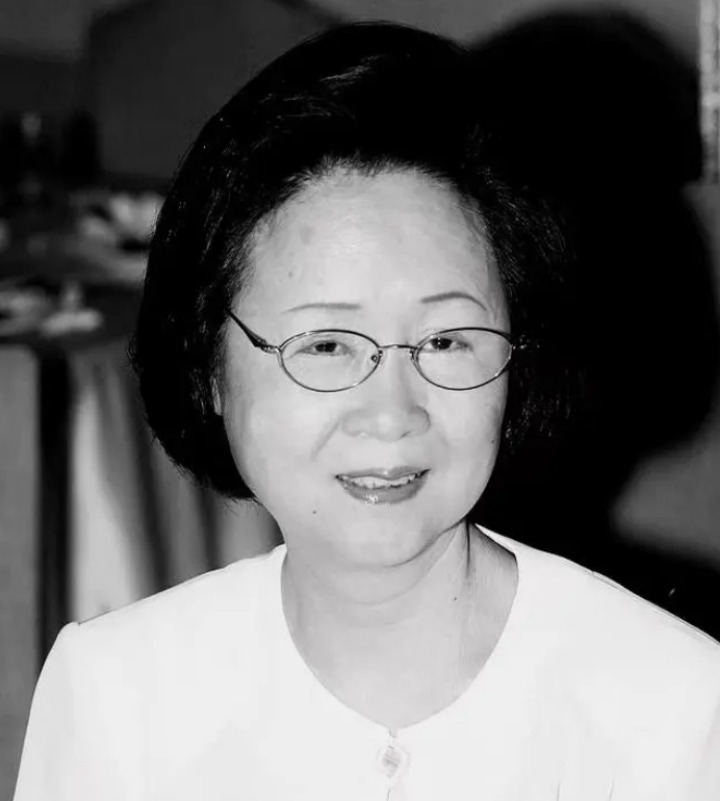 中国作协悼念琼瑶：永远铭记琼瑶为当代文学事业作出的贡献