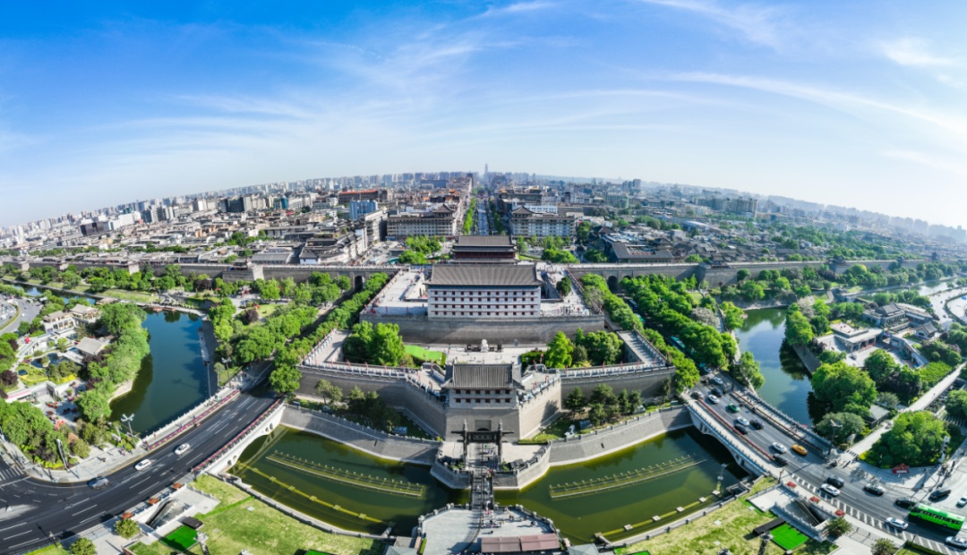 爆火双层列车,限时上线运行! 爆火双层列车,限时上线运行!
