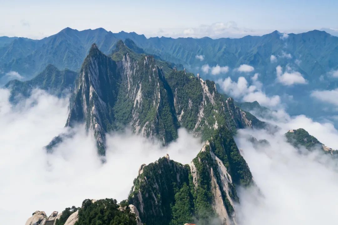 爆火双层列车,限时上线运行! 爆火双层列车,限时上线运行!