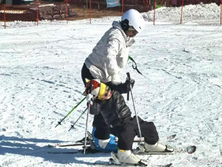 开板!北京昌平各大滑雪场陆续迎客 开板!北京昌平各大滑雪场陆续迎客
