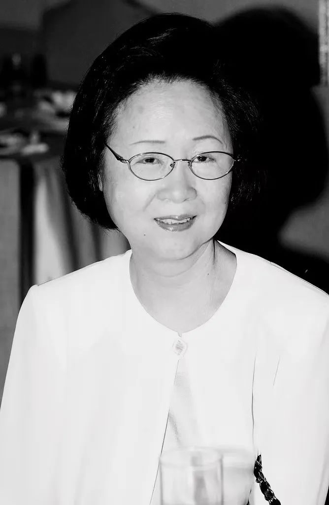 琼瑶小说过时了吗？