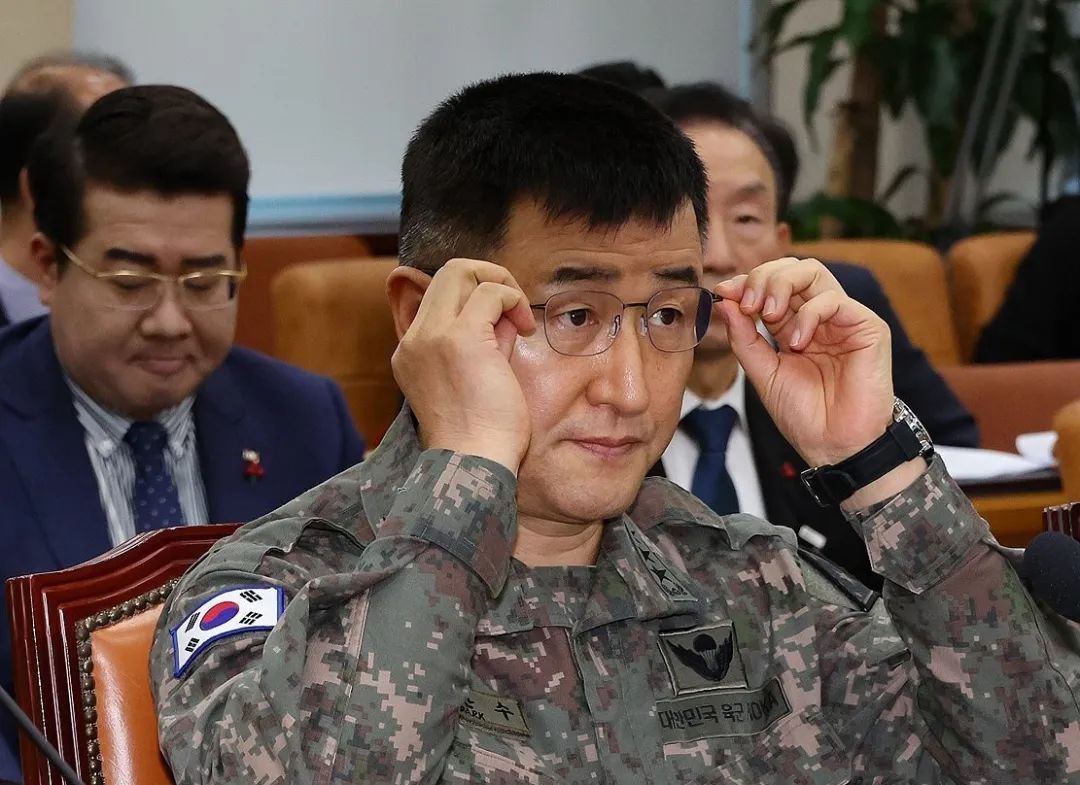 惊魂6小时韩国戒严全过程曝光！-今日头条-手机光明网