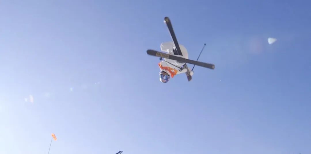 谷爱凌夺冠！中国队包揽冠亚军！