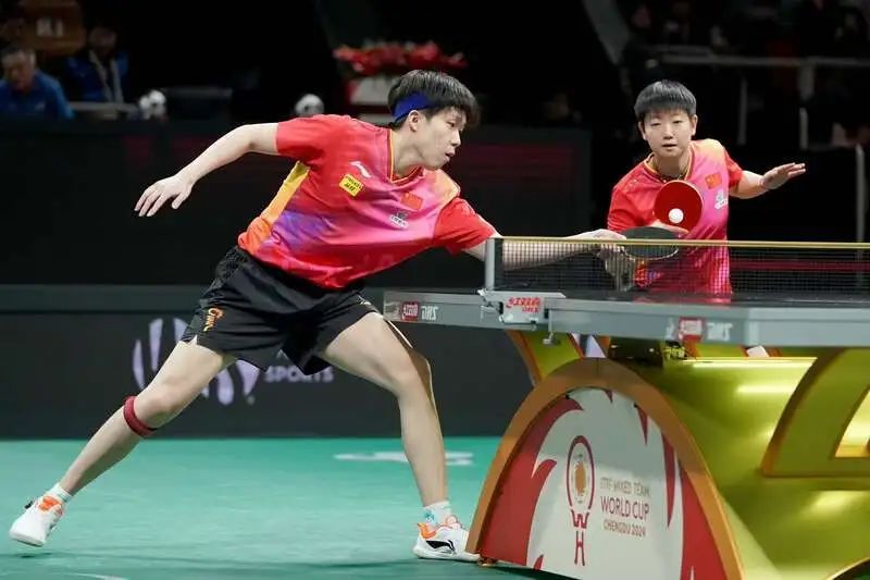 孙颖莎王艺迪“火速”下班！国乒队8:2大胜日本队