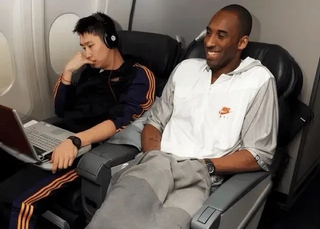 孙悦9号球衣,退役! 孙悦9号球衣,退役!