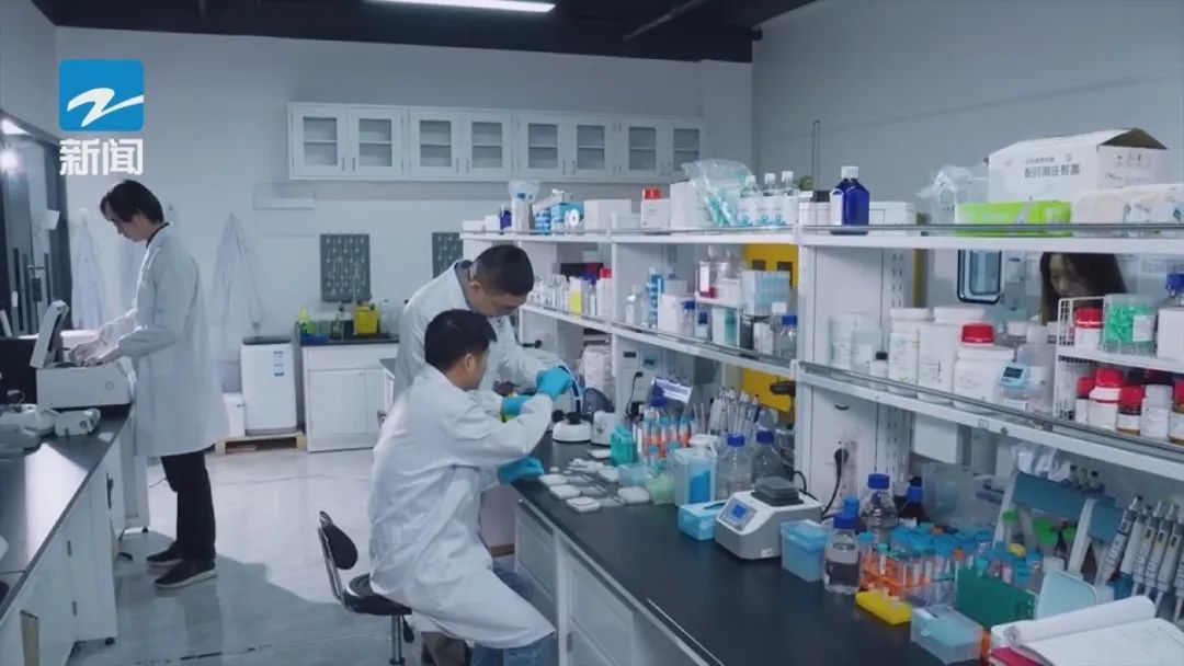 不可思议！挂盐水实现了无痛、“无线”