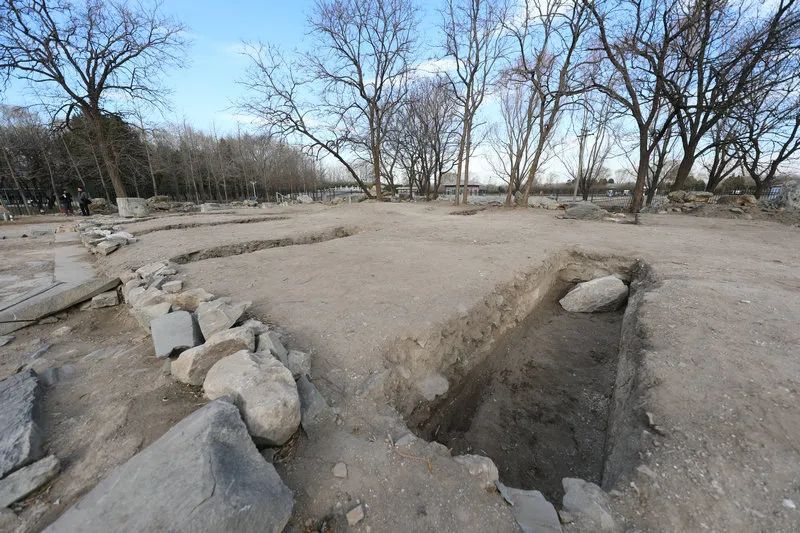 考古发掘取得多项重要成果!圆明园文源阁遗址有望对外开放—— 考古发掘取得多项重要成果!圆明园文源阁遗址有望对外开放——