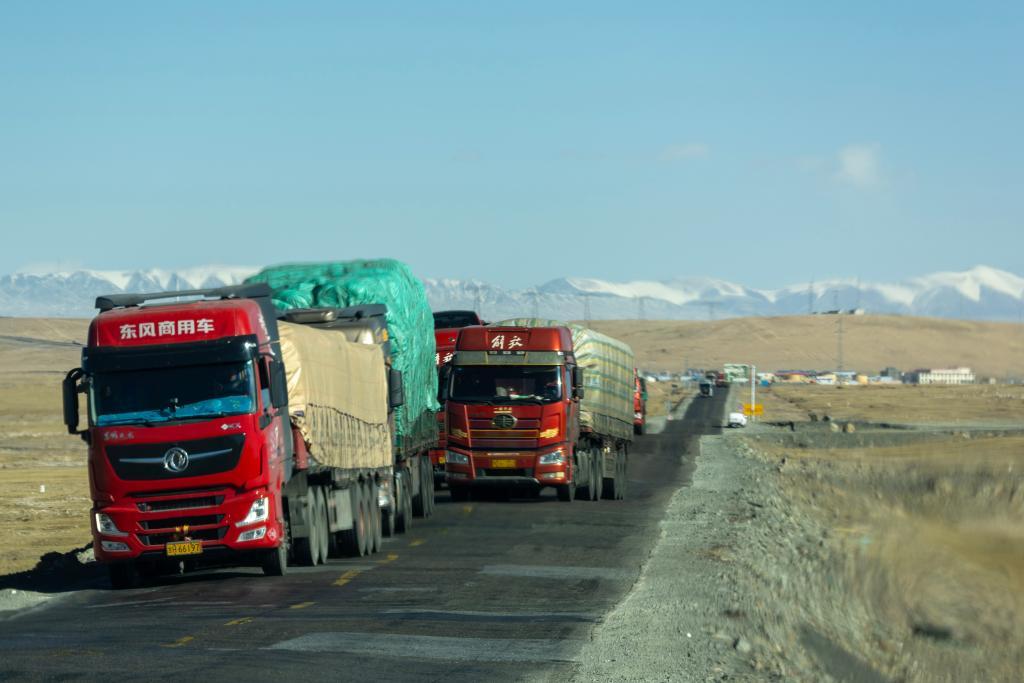 中国科学家呵护冻土上的“天路”