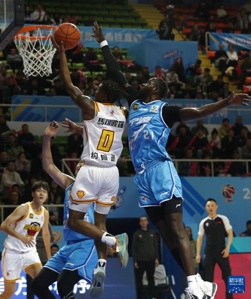 CBA常规赛:宁波町渥胜深圳马可波罗 CBA常规赛:宁波町渥胜深圳马可波罗