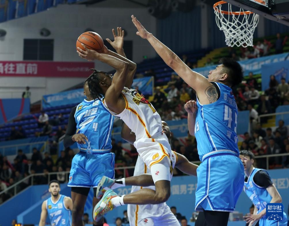 CBA常规赛:宁波町渥胜深圳马可波罗 CBA常规赛:宁波町渥胜深圳马可波罗