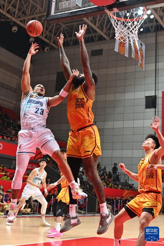 CBA联赛：江苏肯帝亚不敌青岛国信制药