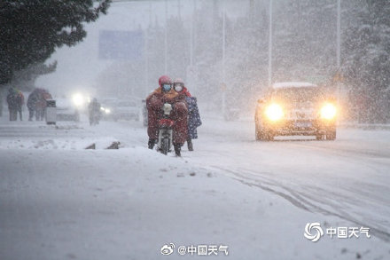 北方又下雪啦！就差北京西安济南郑州初雪还没下啦！