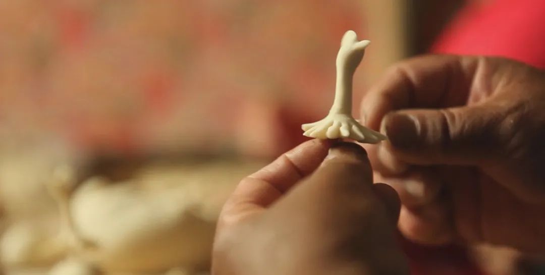 当东北冰雕与山西花馍在冬天相遇！赶紧让南方小伙伴羡慕一下～