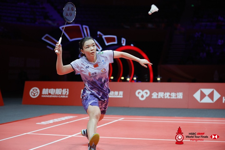“凡尘”组合归来取首胜 陈清晨：我都双脚起跳了