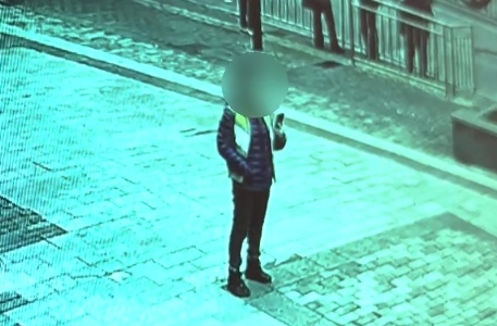 女子疑被诈骗欲取19万，民警劝说也不听：要坐牢我去坐