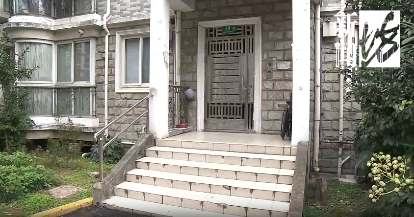 上海这户人家愁煞!因这个"拦路虎"耽误看病,等了五六年… 上海这户人家愁煞!因这个"拦路虎"耽误看病,等了五六年…