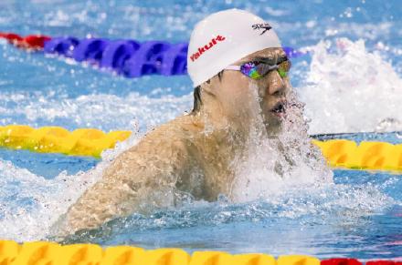 游泳短池世锦赛 中国队包揽男、女100米蛙泳金牌