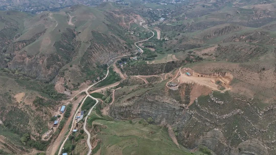 陕西又发现一座龙山时代早期大型石城遗址！距今4500年