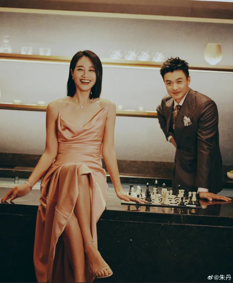 知名女主持自曝频繁心悸,身体多处结节!一查惊呆... 知名女主持自曝频繁心悸,身体多处结节!一查惊呆...