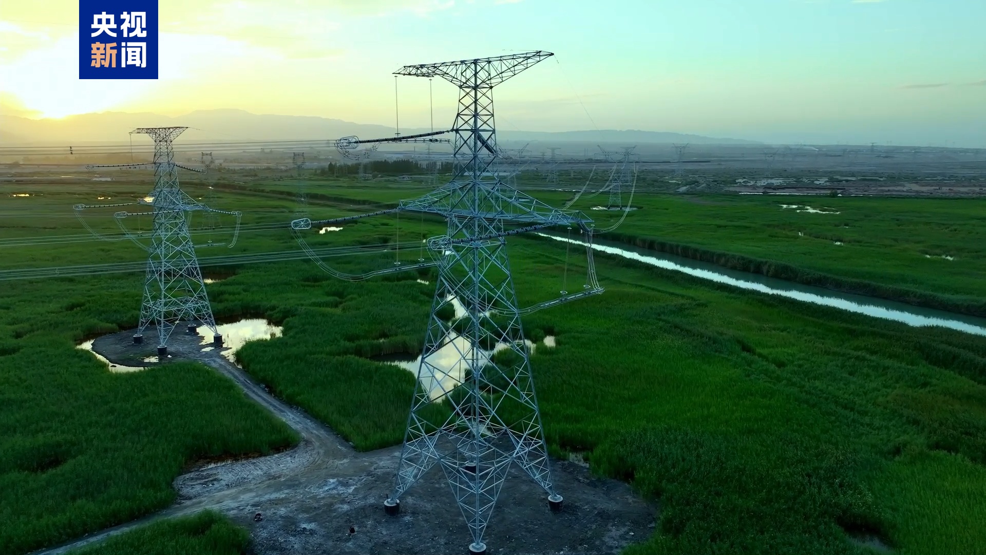 超90%在沙漠 我国沙漠线路最长的750千伏输变电工程建成投运 超90%在沙漠 我国沙漠线路最长的750千伏输变电工程建成投运