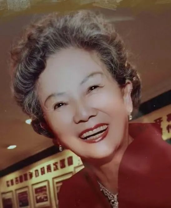 痛别!“花灯皇后”去世 痛别!“花灯皇后”去世