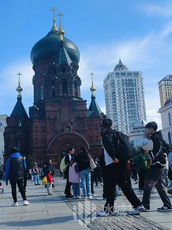 12月13日至18日,索菲亚景区部分区域实施封闭管理 12月13日至18日,索菲亚景区部分区域实施封闭管理