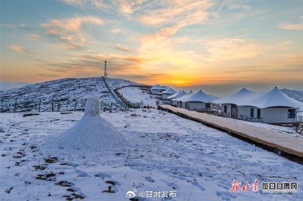静如天籁之地  移步皆是大景 冬日天祝马牙雪山美出新“镜”界