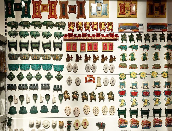 小小冰箱贴,怎样“拿捏”年轻人的心? 小小冰箱贴,怎样“拿捏”年轻人的心?