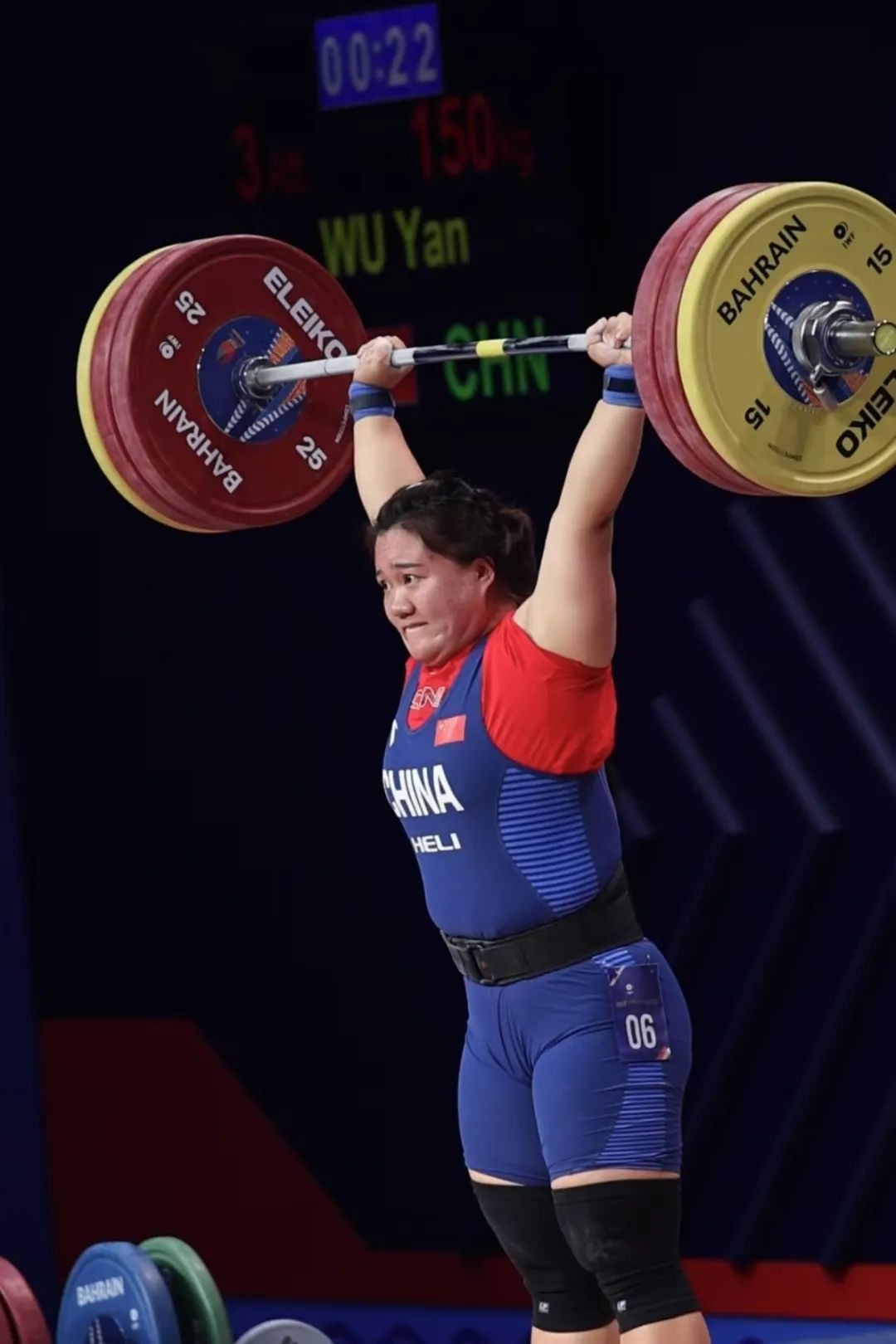 包揽三金！南京“00后”，新晋世界冠军！