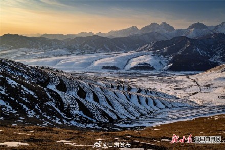 静如天籁之地  移步皆是大景 冬日天祝马牙雪山美出新“镜”界