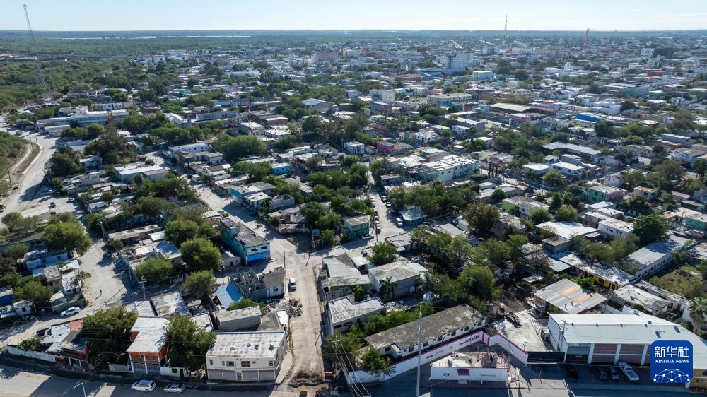 俯瞰墨美边境城市雷诺萨 俯瞰墨美边境城市雷诺萨