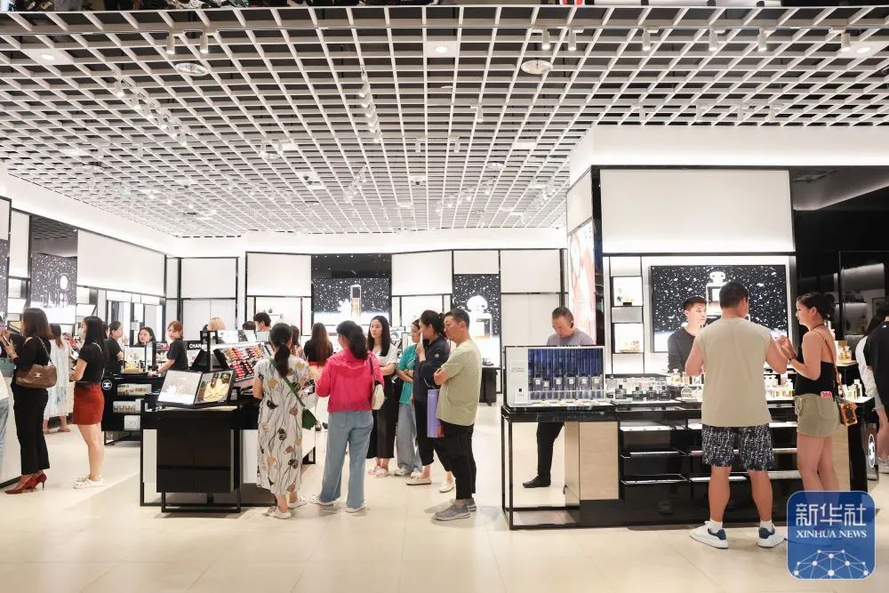 今年海南离岛免税“即购即提”购物金额破30亿元