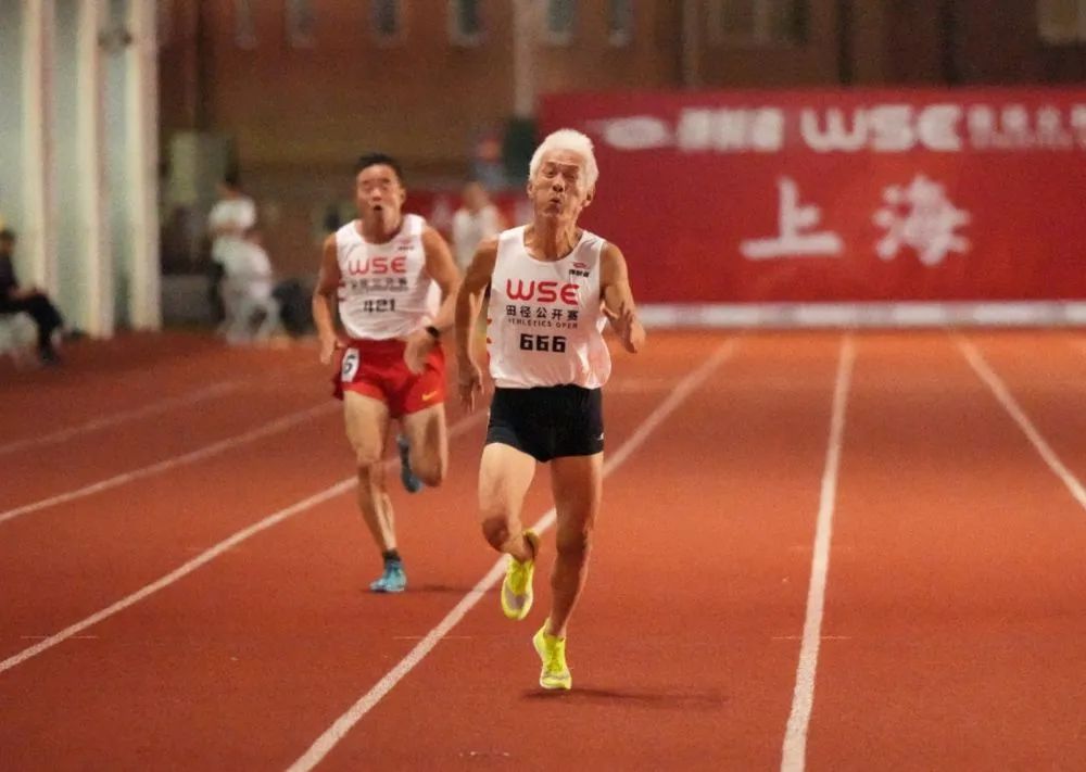 13秒97！看山东“硬核大爷”