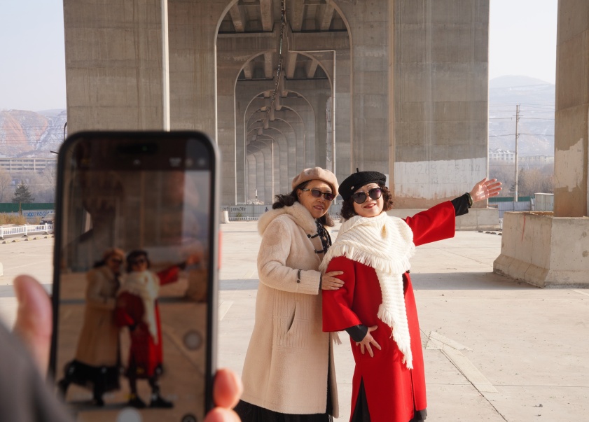 桥底、广场......西宁这些地方为何如此“吸粉”? 桥底、广场......西宁这些地方为何如此“吸粉”?