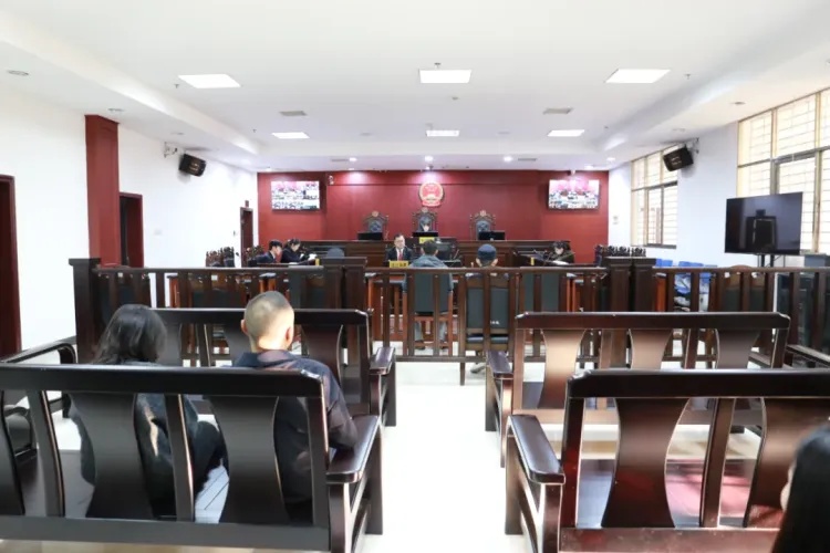 非法存储大量烟花爆竹被判刑!岁末年初重要提醒! 非法存储大量烟花爆竹被判刑!岁末年初重要提醒!